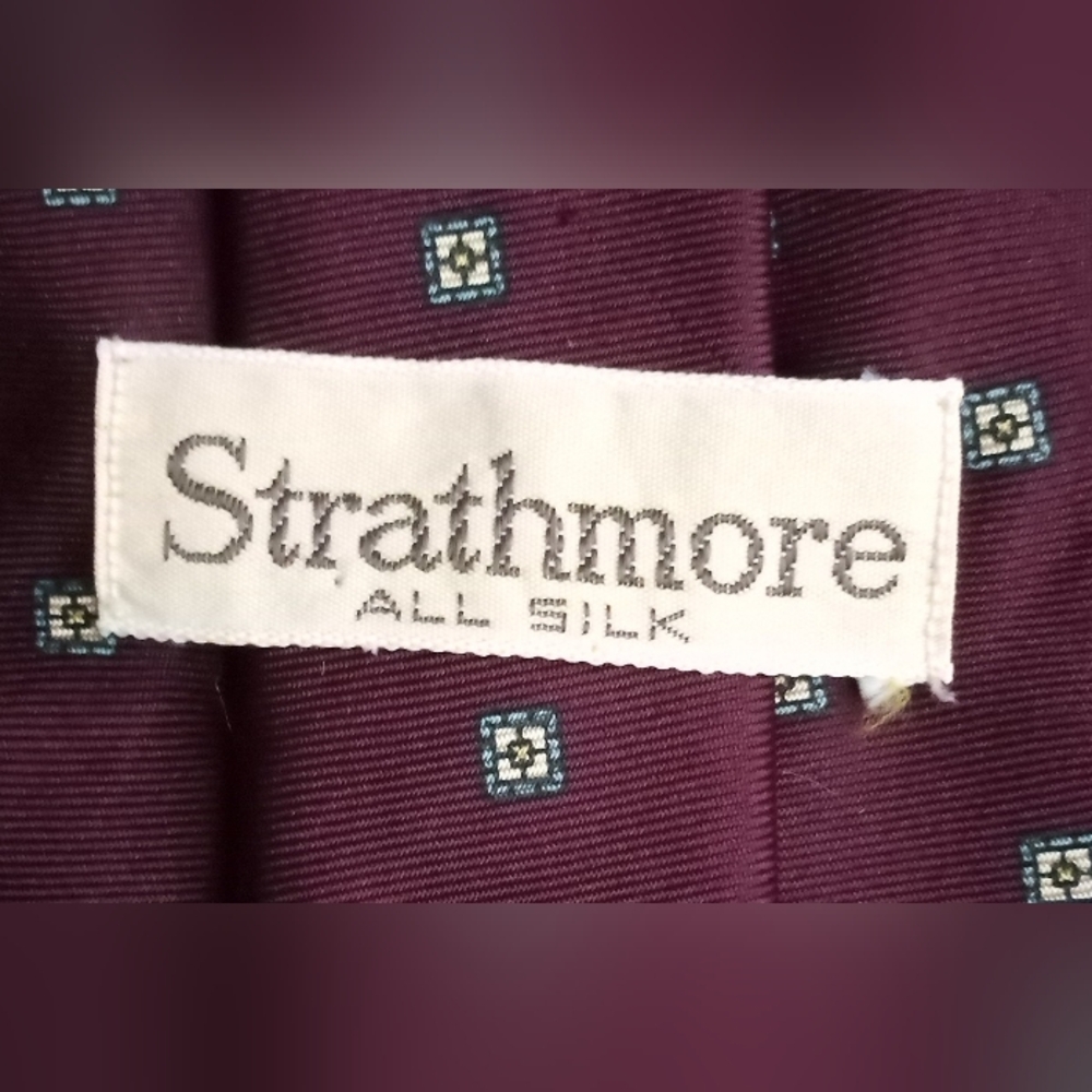Strathmore - Picture 3 of 3